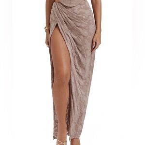 Elegant Tan Maxi Skirt